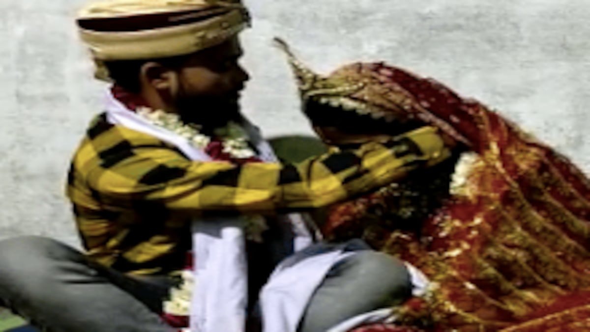 प्यार के सामने टूटी धर्म की दीवार! इलमा खान बनी सौम्या, बोली- सुरक्षित महसूस कर रही हूं UP Tak