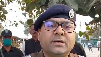 प्रयागराज: ‘विस्फोटक पदार्थ’ के धमाके से एक की मौत, जानिए पुलिस ने क्या बताया UP Tak