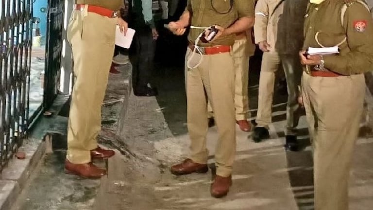 UP Police SI Exam 2021 Result: यूपी पुलिस भर्ती परीक्षा का अंतिम परिणाम जारी UP Tak