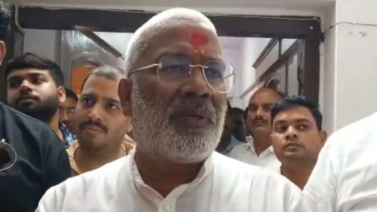 महिला को गाली देने वाले नेता त्यागी के BJP कनेक्शन पर स्वतंत्र देव सिंह ने बताई ये सच्चाई UPTak