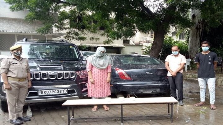 शौकीन मिजाज चोर! मियां-बीवी महंगी गाड़ियों के लिए करते थे चोरी, खुद के लिए खरीदी जैगुआर UP Tak