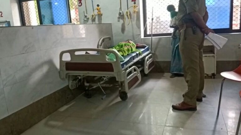 प्रयागराज: SSP ऑफिस में महिला ने ‘खाया जहर’, इस बात को लेकर थी परेशान, जानें पूरा मामला UP Tak