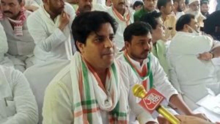 योगी संग अखिलेश पर इमरान प्रतापगढ़ी ने साधा निशाना, कहा- हम आए तो सारे दंगों की होगी जांच UP Tak