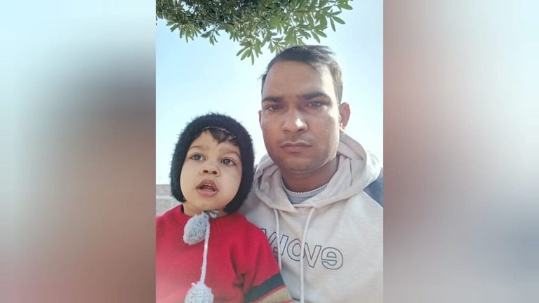 इटावा: गड्ढे में जमा था नाली का पानी, उसमें गिर गया कॉन्स्टेबल का 2 साल का बेटा, हुई मौत UP Tak