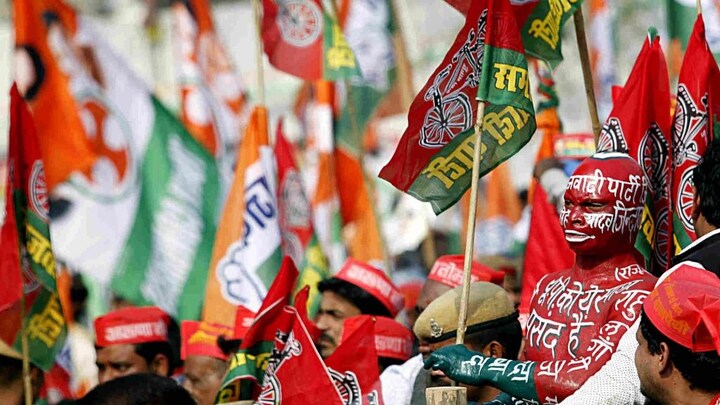 मैनपुरी उपचुनाव: सपा ने चुनाव आयोग से की पुलिस की शिकायत, कर दी ये बड़ी मांग UP Tak