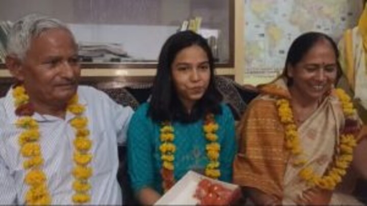 UPSC परीक्षा में जालौन की हरशिवानी ने पहले ही प्रयास में पाई सफलता, सफलता के लिए दिए टिप्स UP Tak