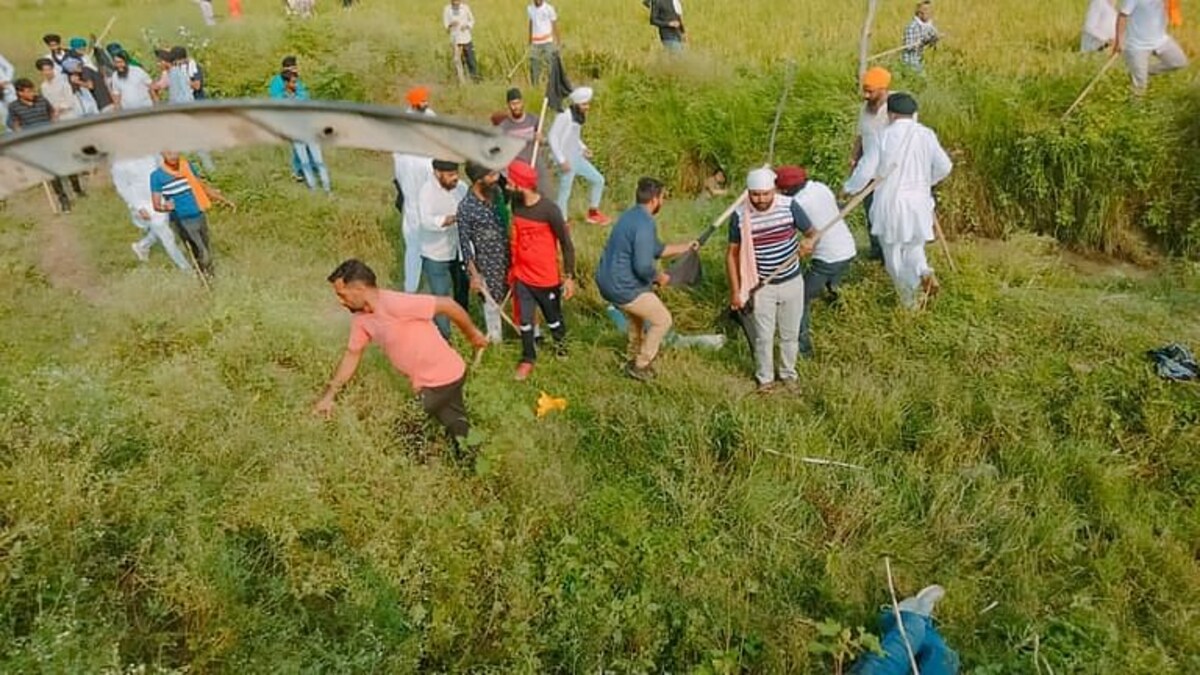 दोबारा पोस्टमॉर्टम के बाद किया गया किसान का अंतिम संस्कार, राकेश टिकैत ने कराया समझौता UP Tak