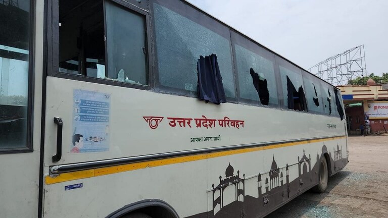 वाराणसी: अग्निपथ योजना का विरोध करने वाले उपद्रवियों को देने होंगे 12.97 लाख क्षतिपूर्ति UP Tak