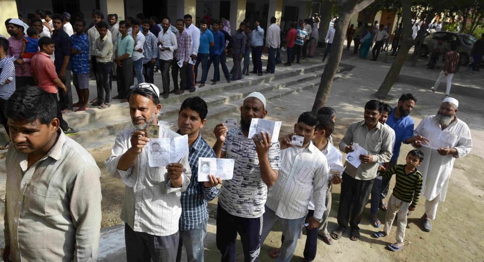 क्या फिर टलेंगे UP निकाय चुनाव? इलाहाबाद HC ने ओबीसी आयोग की रिपोर्ट तलब की UP Tak