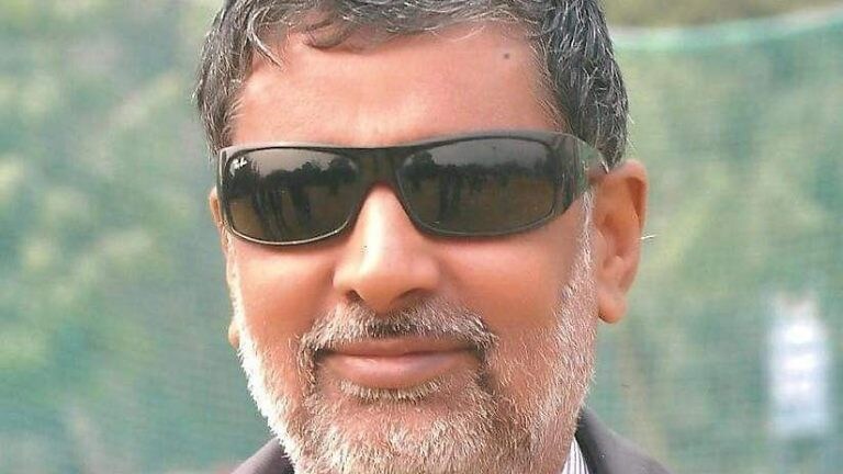 पहले तस्वीरें वायरल, अब खिलाड़ी बोली- ‘UP ओलंपिक महासचिव ने जर्सी में डाला हाथ’, केस दर्ज UP Tak