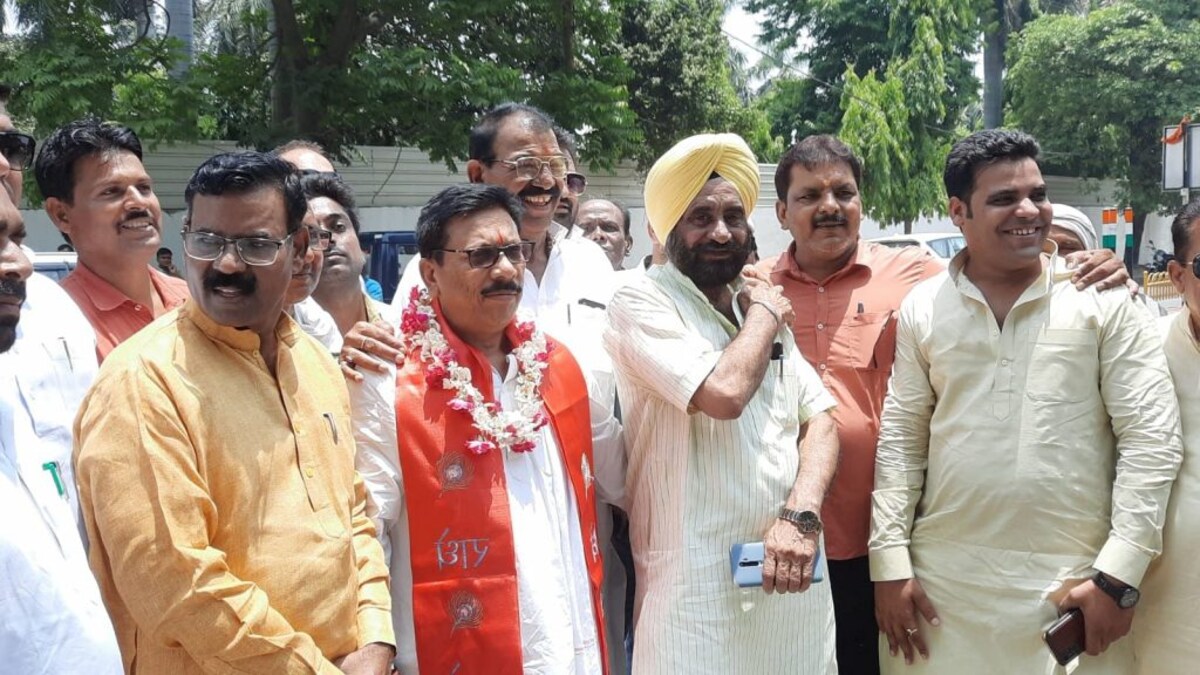 रामपुर लोकसभा उपचुनाव: बीजेपी प्रत्याशी घनश्याम लोधी ने नामांकन पत्र दाखिल किया UP Tak