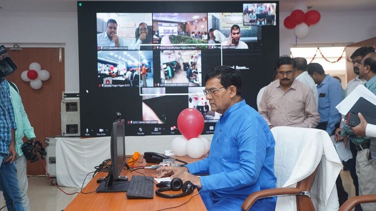 यूपी: नगर विकास विभाग का टोल फ्री नंबर आया, शिकायत के लिए डायल करें 1533, यूं करेगा काम UP Tak