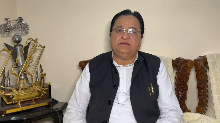 आतंकवाद एक ग्लोबल प्रॉब्लम है, इसका कोई मजहब नहीं होता: मुरादाबाद के सपा सांसद एसटी हसन UP Tak