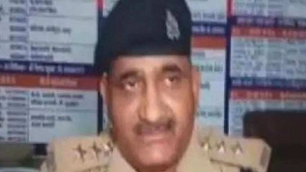 जानिए वो कौनसा मामला था जिसकी ऐसी सजा मिली कि सीओ से सिपाही बना दिए गए विद्या किशोर शर्मा UP Tak