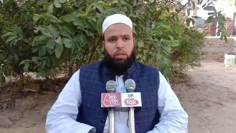 देवबंद के उलेमा की मुस्लिमों से अपील, ऐसी शादियों में न जाएं, जानें किस बात से है आपत्ति UP Tak