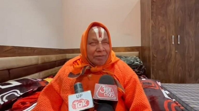 मुरादाबाद: जगद्गुरु रामभद्राचार्य ने श्रीकृष्ण जन्मभूमि विवाद पर दिया ये बड़ा बयान, जानें UP Tak