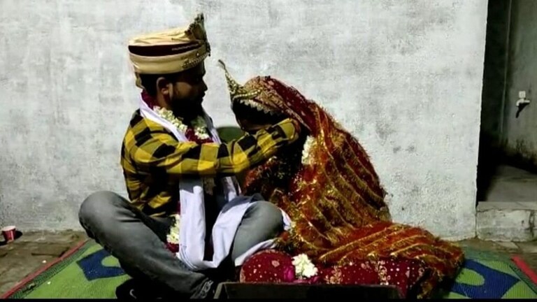 बरेली: इलमा ने सौम्या बन प्रेमी सोमेश के साथ लिए सात फेरे, बोली- तीन तलाक पसंद नहीं UP Tak