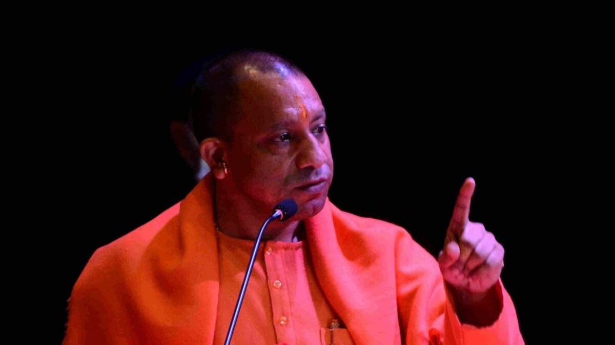 यूपी नजीर पेश कर रहा, यहां लाउडस्पीकर हटते हैं और अब सड़कों पर नमाज भी नहीं होती: सीएम योगी UP Tak