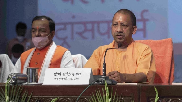 योगी सरकार में मंत्रियों के बीच हुआ विभागों का बंटवारा, जानें किसे मिला कौन सा मंत्रालय UP Tak