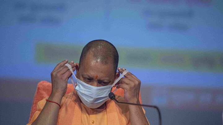 10 करोड़ कोविड वैक्सीन लगाने वाला पहला राज्य बना UP, 50 % से अधिक आबादी को लग गया पहला डोज UP Tak