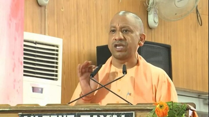 सीएम योगी बोले- ‘उत्तर प्रदेश में हर परिवार के एक सदस्य को रोजगार देगी सरकार’ UP Tak