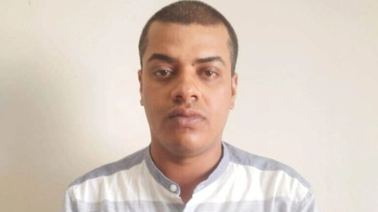 फर्जी दस्तावेजों से ठगी करने का आरोप, हवाला के जरिए पाकिस्तान में भेजता था रुपये UP Tak