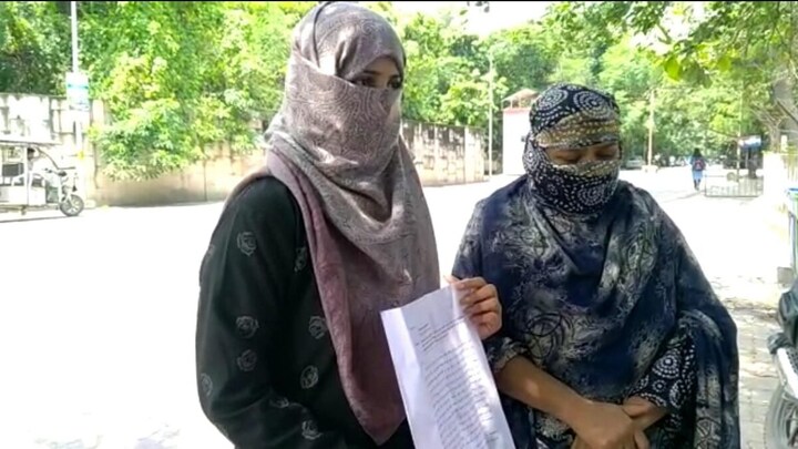 गैंगरेप मामला: ‘मुख्तार के गुर्गे दे रहे एसिड फेंकने की धमकी’, CM योगी से मिली पीड़ित UP Tak