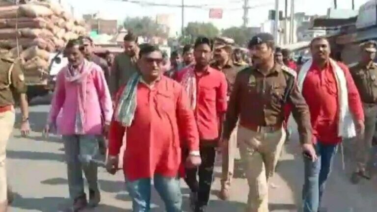 कानपुर: अब कुली बनेंगे पुलिस के जासूस…नहीं बचगें अपराधी, पुलिस ने बनाया ये अनोखा प्लान UP Tak