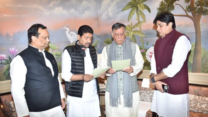 जेल से छूटे सपा विधायक नाहिद हसन को दिलाई गई विधानसभा सदस्यता की शपथ UP Tak