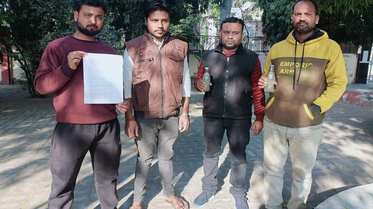 बांदा: कोल्डड्रिंक में मिले छिपकली के मांस के टुकड़े, युवक पीते ही हुआ बेहोश, एफआईआर दर्ज UP Tak