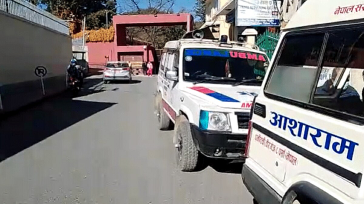 नेपाल विमान हादसे में जान गंवाने वाले 4 दोस्तों के शव की हुई शिनाख्त, कल पहुंचेंगे गाजीपुर UP Tak