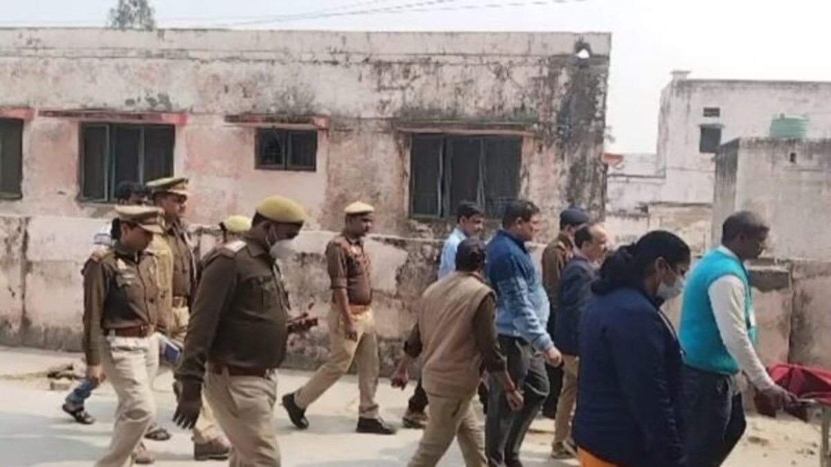 दिल्ली से बिहार जा रही युवती के साथ देवरिया में गैंगरेप, खून से लथपथ बेहोश मिली UP Tak