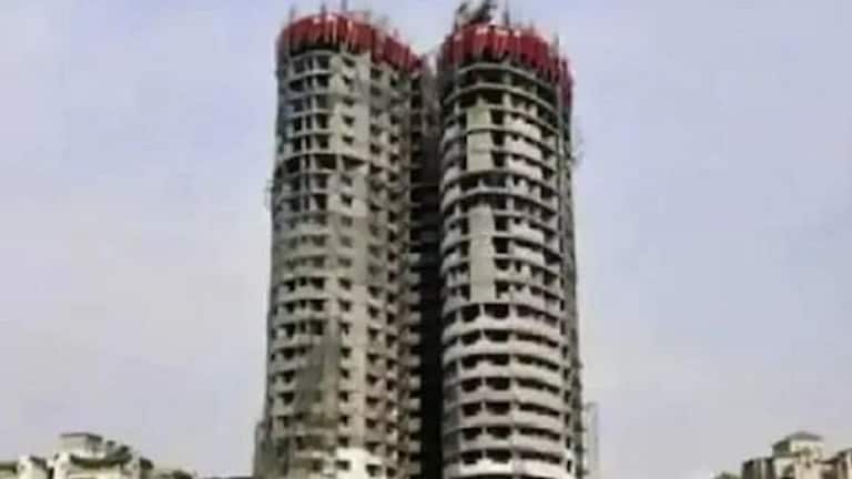 नोएडा: सुपरटेक के दो अवैध टावर में विस्फोटक रखने का काम आज नहीं हो पाया, जानें वजह UpTak