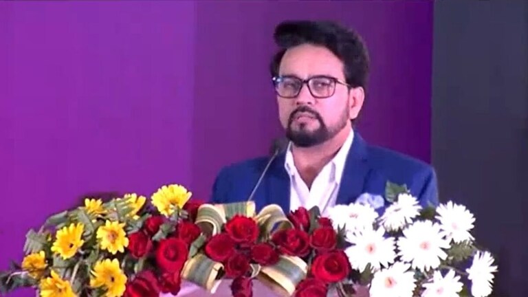 वाराणसी में 30,000 लोगों की छमता वाला अंतरराष्ट्रीय स्टेडियम बनेगा: अनुराग ठाकुर UP Tak