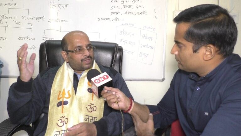 जय श्रीराम-जय सियाराम नारे में है कोई फर्क? BHU के धर्मशास्त्र के ज्ञाता ने दिया ये तर्क UP Tak