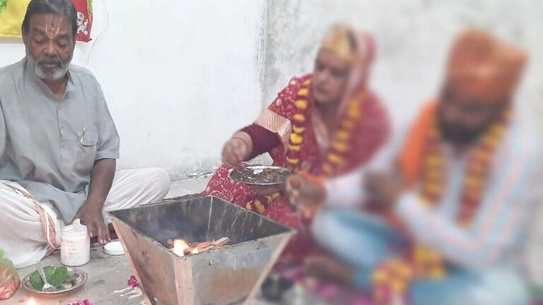 रुबीना से पुष्पा बनने की कहानी, बरेली में तीन तलाक पीड़िता बन गई हिंदू फिर कर ली शादी UP Tak