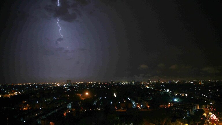 बांदा: आकाशीय बिजली का कहर, चपेट में आने से महिला समेत 3 किसानों की दर्दनाक मौत UP Tak