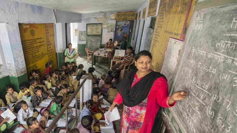 11 साल का लंबा इंतजार खत्म! कानपुर मंडल के स्कूलों को मिले 94 प्रिंसिपल, यहां देखें रिजल्ट UP Tak