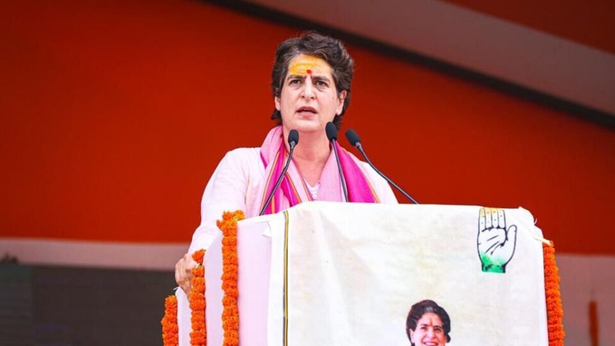 तस्वीरें: वाराणसी में आकर हरियाणवी सांसद दीपेंद्र हुड्डा बोलने लगे भोजपुरी UP Tak
