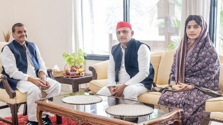 केशव मौर्य बोले- ‘अखिलेश-डिंपल चालीसा पढ़ते हैं शिवपाल, ताकि सपा में जगह मिल जाए’ UP Tak