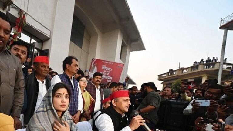 मैनपुरी उपचुनाव: डिंपल की जीत के बाद अखिलेश बोले- ‘नकारात्मक राजनीति कभी सफल नहीं होती है’ UP Tak