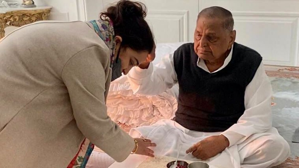 BJP में शामिल होने के बाद लखनऊ पहुंचीं अपर्णा यादव, लिया मुलायम सिंह का आशीर्वाद UP Tak
