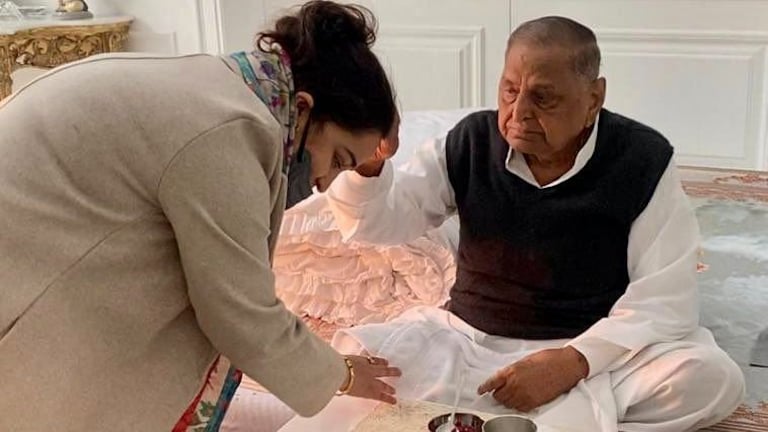 BJP में शामिल होने के बाद लखनऊ पहुंचीं अपर्णा यादव, लिया मुलायम सिंह का आशीर्वाद UPTak