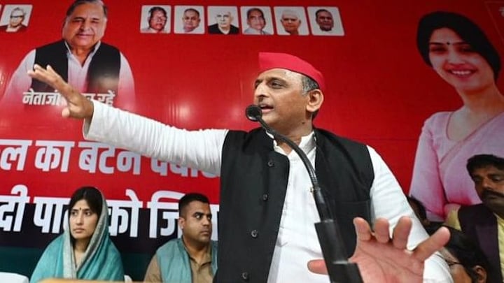 मैनपुरी में अखिलेश बोले- रामपुर में जो चुनाव हुआ वह पुलिस ने लड़ा, वोट नहीं डालने दिया गया UP Tak