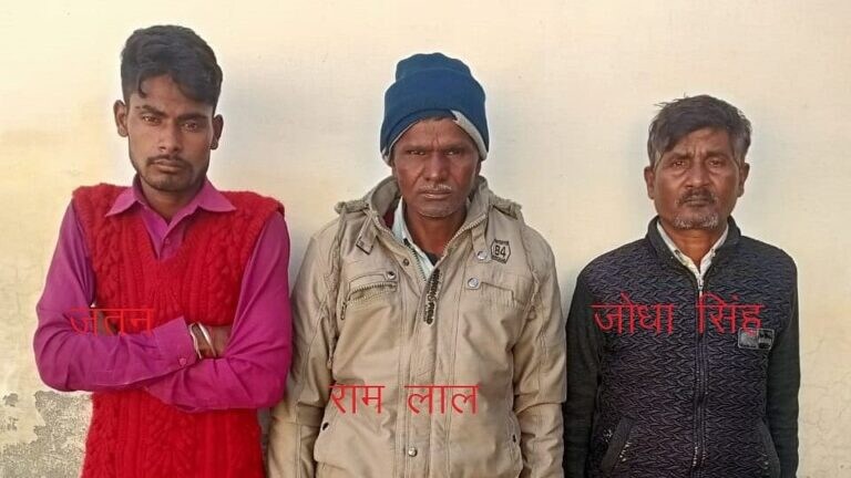 बरेली में UPSTF ने मादक पदार्थों के 3 तस्करों को किया गिरफ्तार, तीन किलोग्राम अफीम बरामद UP Tak