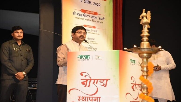 नोएडा UP का मुकुट, उद्योगपतियों की पहली पसंद यूपी: औद्योगिक विकास मंत्री नंद गोपाल गुप्ता UP Tak