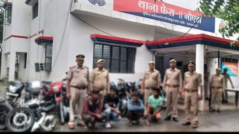 नोएडा पुलिस ने चार अंतरराज्यीय वाहन चोर गिरफ्तार किए, 10 मोटरसाइकिल बरामद UP Tak