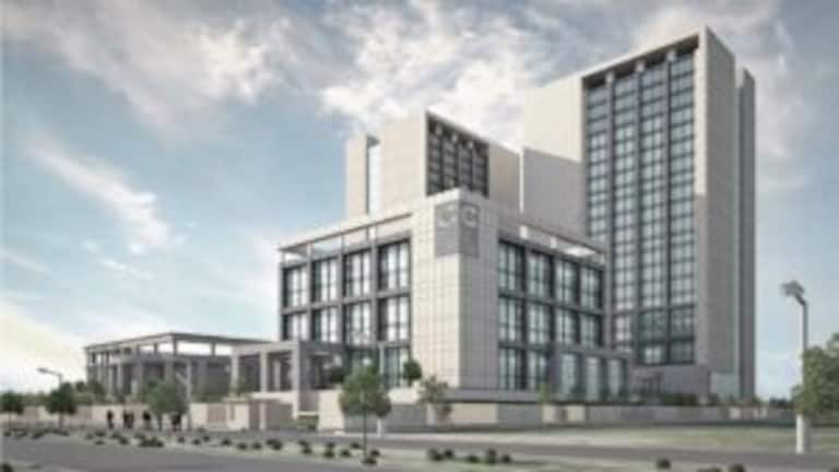 ग्रेटर नोएडा के बस शेल्टर बताएंगे यूपी के 75 जिलों में क्या है खास, जानें कैसे होगा ये UP Tak