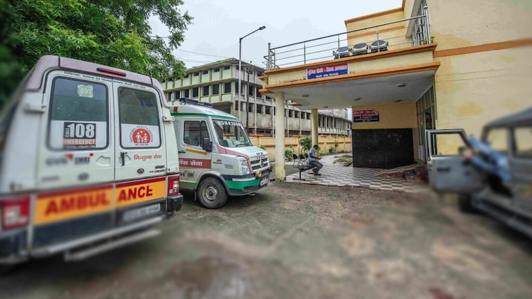 कानपुर में फिर एक दिन में हुई 17 लोगों की हार्ट अटैक से मौत, अब तक इतनों की गई जान UP Tak