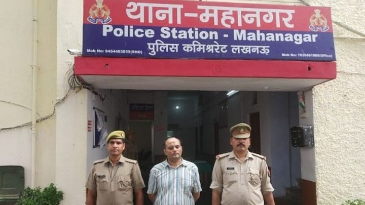 सोशल मीडिया पर ‘IPS’ अफसर बन दिखाता था रौब, ऐसे बनाई थी फर्जी DP, पुलिस ने यूं किया अरेस्ट UP Tak